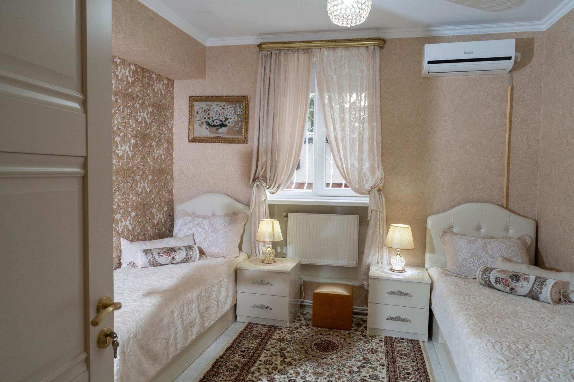 Elia Boutique Hostel & Apart-Hotel Tiflis Exterior foto